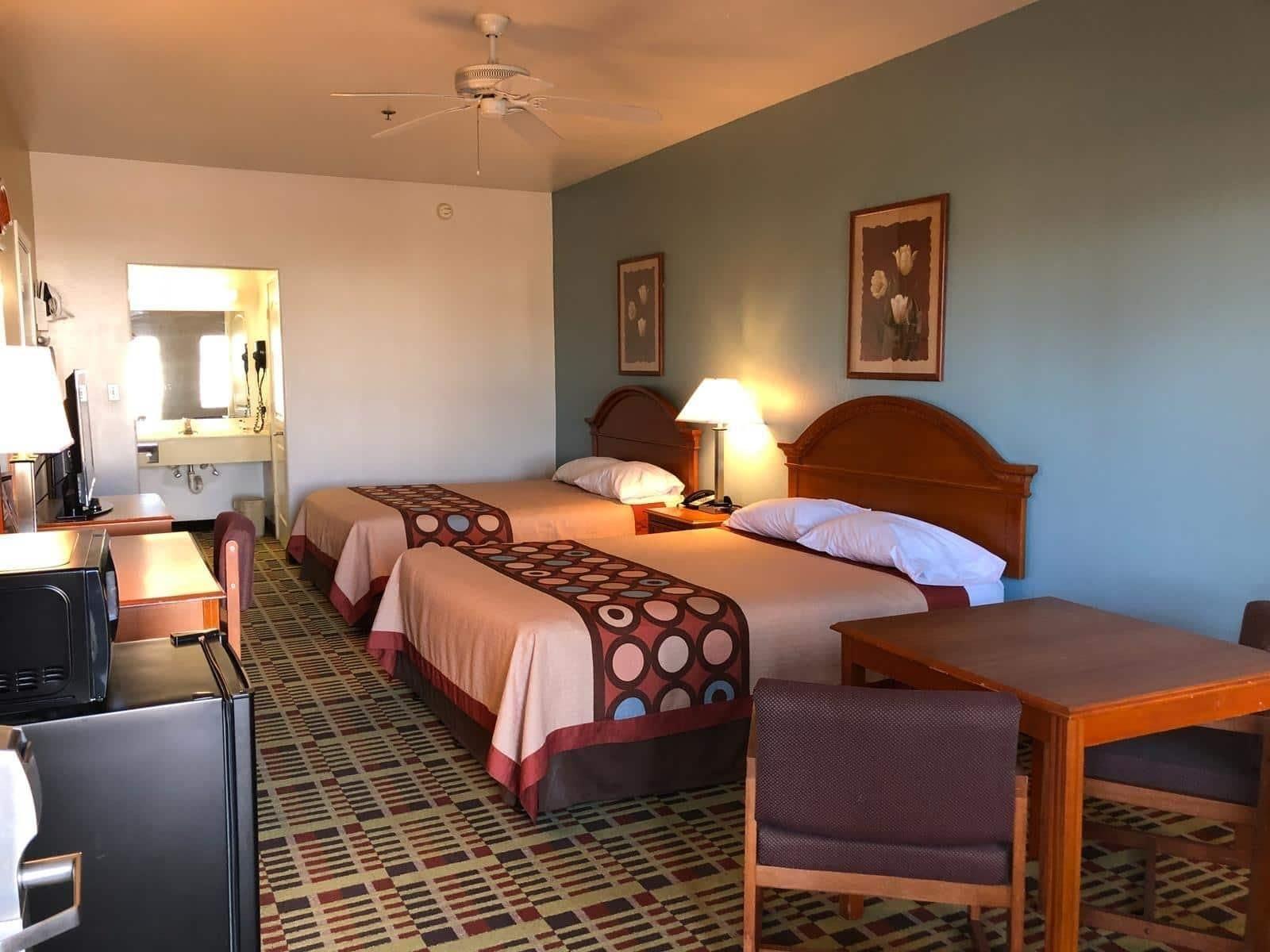 Super 8 By Wyndham Forney/East Dallas Ngoại thất bức ảnh