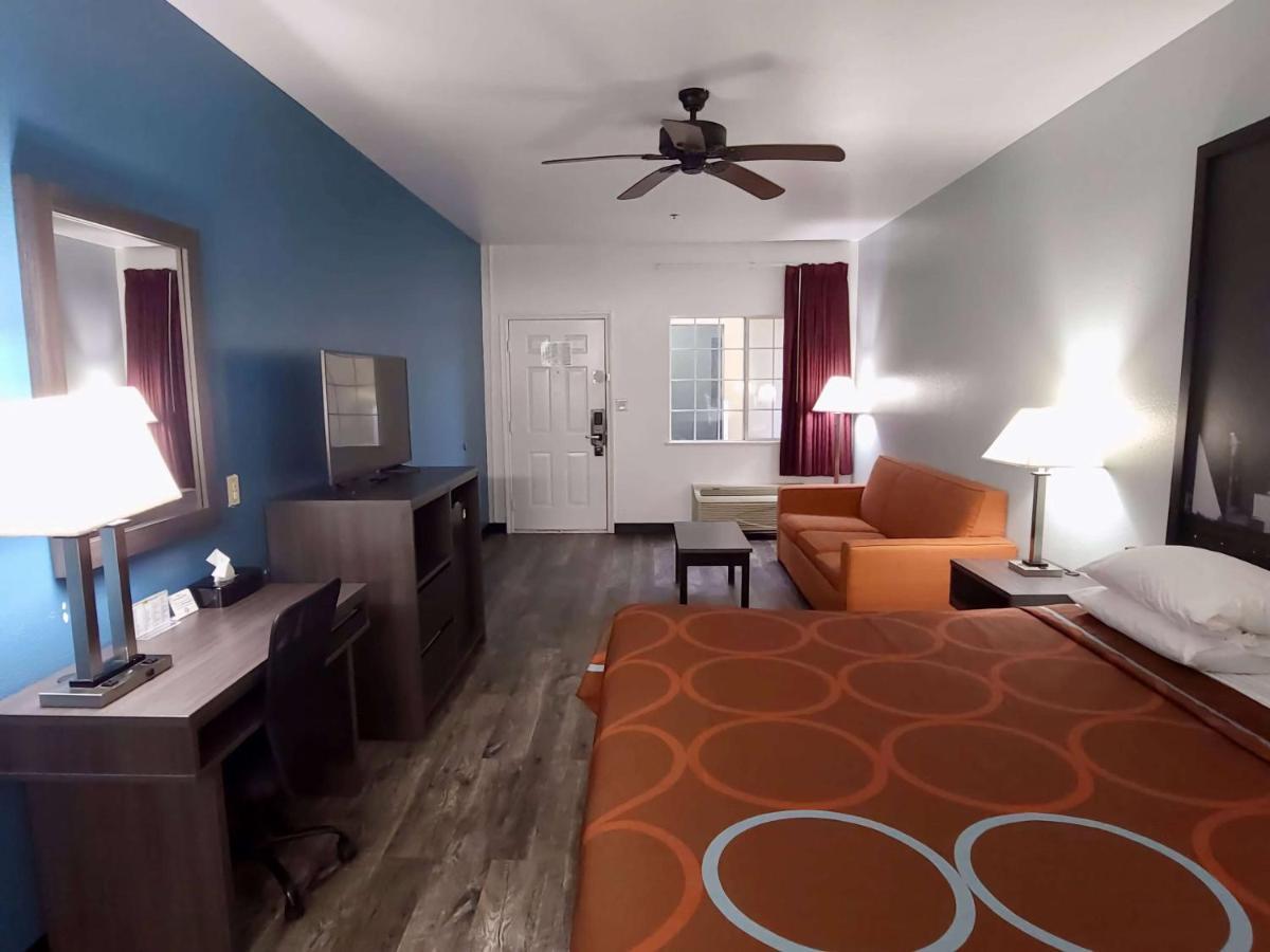 Super 8 By Wyndham Forney/East Dallas Ngoại thất bức ảnh